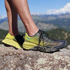 HOKA One One Evo Speedgoat Trail Running Shoes Vibram Citrus Black Women 8.5 EUC